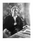 Frank Lloyd Wright : autoportrait à Taliesin, vers 1914 ; photographie publicitaire