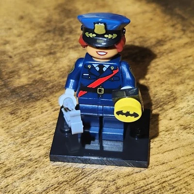 Lego Minifigures: The LEGO Batman Movie: Barbara Gordon coltlbm-6/71017 - Image 1 of 2