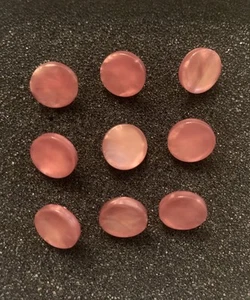 Vintage Hard Plastic Small Pink Shank Sewing Buttons (Lot Of 8) - Foto 1 di 5