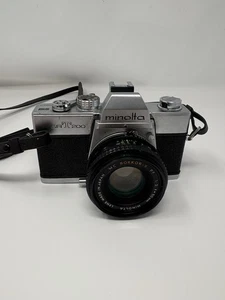 Minolta SRT 200 Silver 35mm SLR Film Camera Body with Lens - Not Film Tested - Picture 1 of 7