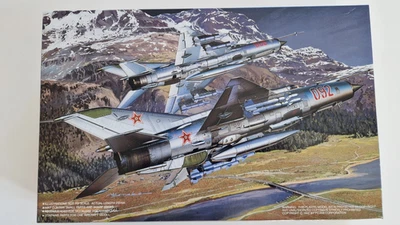 1/72 Mikoyan MiG21MF Red Stars Fujimi - Immagine 1 di 4