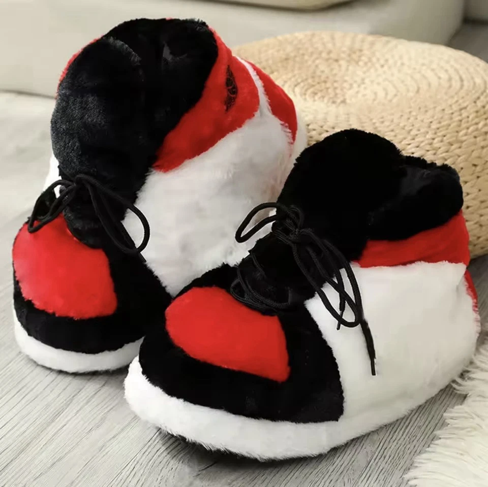 Lindas pantuflas de invierno de felpa de animales de dibujos animados - negras - algodón cálido  Foto 1 de 1