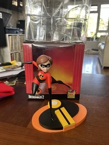 Disney Showcase La Increíble Estatua Elasti Girl  - Imagen 1 de 10