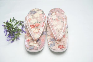 DEAR VANILLA AUTHENTIC JAPANESE VINTAGE ZORI KIMONO SANDALS 23.5cm US SIZE 6.5 - Picture 1 of 9