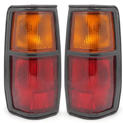 黑色一对尾灯后灯适用于日产 Datsun 720 4WD SD23 拾音器 1982 - 84 — 第 1/4 张图片