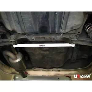 Barra inferior trasera para Honda Integra Type R (DC2) 1994-2001 1,8 2x2 Ultra Racing - Imagen 1 de 3
