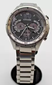 MEN'S CITIZEN EC0-DRIVE CHRONOGRAPH WATCH 6" LONG 44 MM CASE - Picture 1 of 3