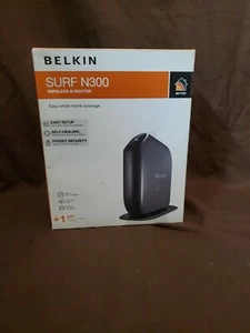 Belkin Surf N300 300 Mbps 4-Port 10/100 Wireless N Router (F7D2301) no cords - Picture 1 of 2