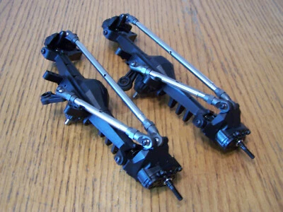Axial Capra 4WS 1.9 Unlimited Trail Buggy Front Rear Portal Axles Steering Link - Image 1 of 4