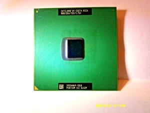 Intel Pentium iii 800MHz/256KB/133/1.75V, (SL52P, Socket 370) "Coppermine" CPU - Picture 1 of 4