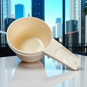 Tupperware 3/4 Cup Measuring Cup Almond Beige Replacement 762 Kitchen Vintage - Picture 1 of 9