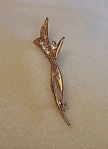 Vintage Gold Color Lily With Rhinestone Accents Slender Pin Brooch - Picture 1 of 4