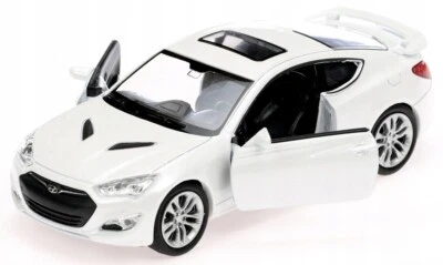 WELLY DieCast 1:34-39 HYUNDAI GENESIS II COUPE WHITE New Model Car Metal in Box - Image 1 of 4