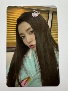 IRENE Red Velvet — ReVe Festival 2022 Birthday Photocard — Official PC - Picture 1 of 2