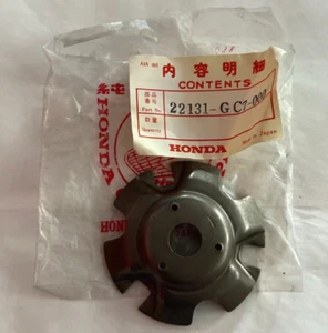 22131-GC7-000 GENUINE PLATE FOR HONDA SH50 SCOOPY - Picture 1 of 1