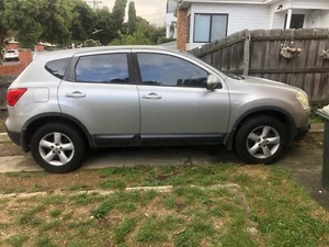Used - Picture 1 of 4