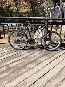 Roadmaster Granite Peak 24-inch wheel Mountain Bike - Picture 1 of 8