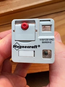 SCHNEIDER ELECTRIC MAGNECRAFT 750XBXM4L 110/120 Coil - Picture 1 of 6