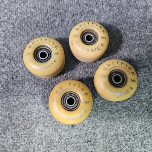Juego de 4 Spitfire Formula Four Classic 99 Duro 52 mm - Imagen 1 de 4