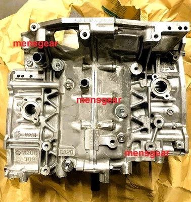 New Genuine JDM Subaru EJ207 Engine Short Block Assembly w Crank Piston EJ20 VAB - Image 1 of 4