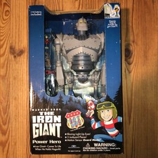 THE IRON GIANT Power Hero 1999 Trenmasters Ultimate Action Figure Warner Bros.