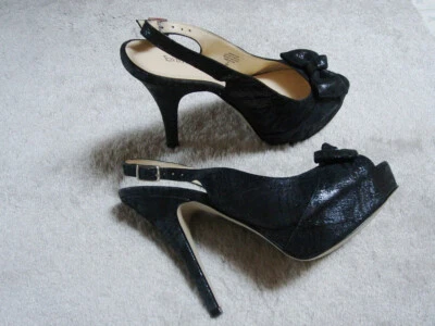 Zapatos de tacón ENZO Angiolini con lazo con cordones de 4,5" para mujer 6 puntera abierta negros -Sin impuestos sobre las ventas Foto 1 de 4