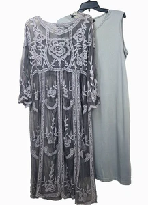 Set 2 pezzi Mindful Souls grigio abito tubino manica quarto pizzo trasparente donna 18 - Foto 1 di 14