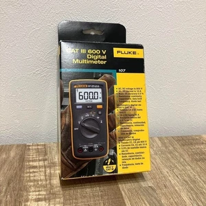Multímetro digital Fluke 107 True RMS con retroiluminación 1 m tamaño de... - Imagen 1 de 6