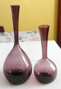 2 MCM Modern Arthur Percy Lila Glas Flasche Vase Gullaskruf Raymor Etikett - Bild 1 von 14