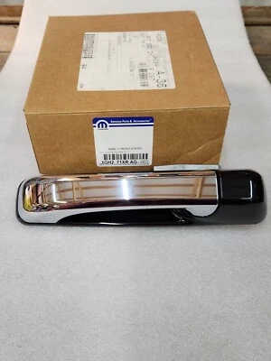 Manija de puerta exterior izquierda OEM MOPAR 2009-2020 RAM 1500-3500 1GH271XRAG negra nueva Foto 1 de 4
