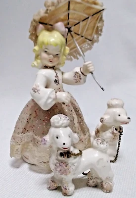 Figura de colección de encaje de cerámica dama/niña con cadena de sombrilla caniches Japón Foto 1 de 4