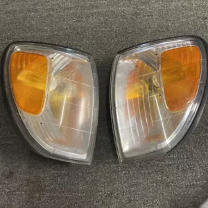 For 98-07 Lexus LX470 Side Marker Bumper Lamp Corner Lights Parking Turn Signal - Bild 1 von 9