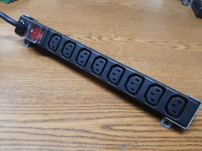 HP EO4601 100-240V PDU Extension Bar C19 to C13 - Image 1 of 3