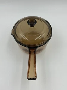 Vintage Vision Corning Pyrex bernsteinfarben SM Glaslippen Ausgießer Deckel 1L USA Soßenpfanne Topf - Bild 1 von 14