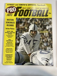 Street and Smith Official Yearbook Pro Football 1971 Rosters Schedules Morrall - Picture 1 of 9