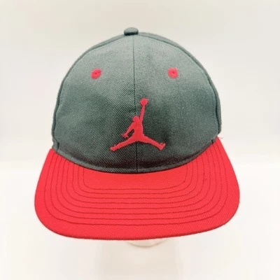 Jordan True Jumpman Jóvenes Niños Negro y Rojo Snapback Sombrero Gorra Ajustable Foto 1 de 4