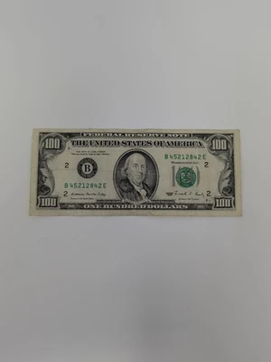 Series 1988 US One Hundred Dollar Note Bill $100 New York B45212842E small face - Image 1 of 4