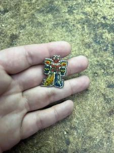 2017 Transformers Loot Crate Pin Rarität selten Metall Emaille Revers Krawattennadel Februar - Bild 1 von 2