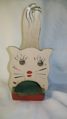 ANTIQUE CAT PRIMITIVE MATCH HOLDER FARMHOUSE WALL MOUNT HAND PAINTED - Image 1 of 4