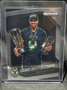 2024-25 Panini Prizm Black - Giannis Antetokounmpo #159 - Picture 1 of 2