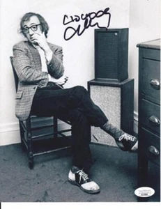 WOODY ALLEN Signed 8X10 B&W Photo Actor/Annie Hall JSA AC55886 - Picture 1 of 1