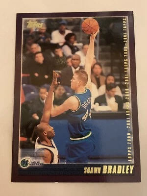 2000-01 Topps Basketball #184 Shawn Bradley Dallas Mavericks Basketball Card - Image 1 of 4