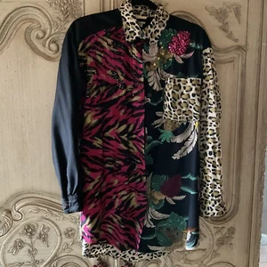 Speigel  Honeybee Vintage Leopard Zebra Animal Tunic Blouse Bling Bust 44” S - Bild 1 von 5