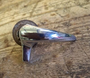 Vintage Car Quarter Window Handle - Picture 1 of 11