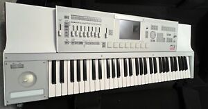 Korg M3-61 Keyboard Synthesizer