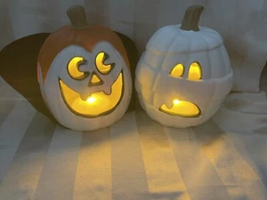 Hyde And Eek Boutique Halloween Lit Mummy Pumpkin & Vampire Pumpkin - Picture 1 of 5