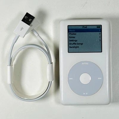 Apple iPod Classic 4th generation 60GB White - Fully Working - Image 1 of 4