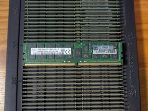 HPE 128gb PC4-2933Y 2S2Rx4 DDR4 ECC LRDIMM Memory 850883-001 840760-091 - Picture 1 of 4