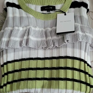 En Saison Coraline Rufle Sweater Top - Picture 1 of 10