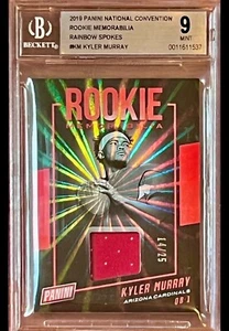 /25 BGS 9 RC Kyler Murray 2019 National Rookie Patch Holo Rainbow Spokes POP 1 - Bild 1 von 3